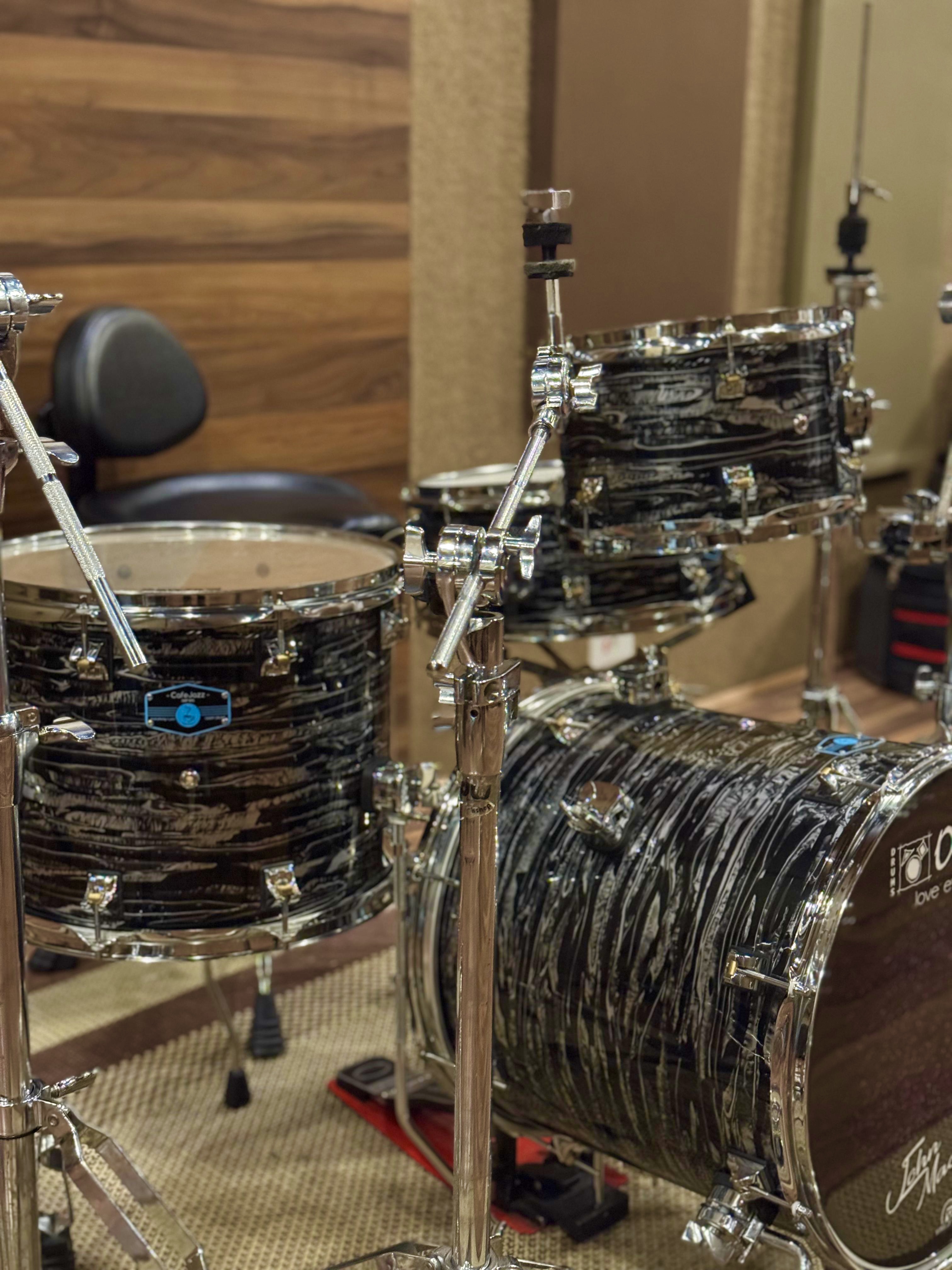 Odery Café Jazz em detalhe