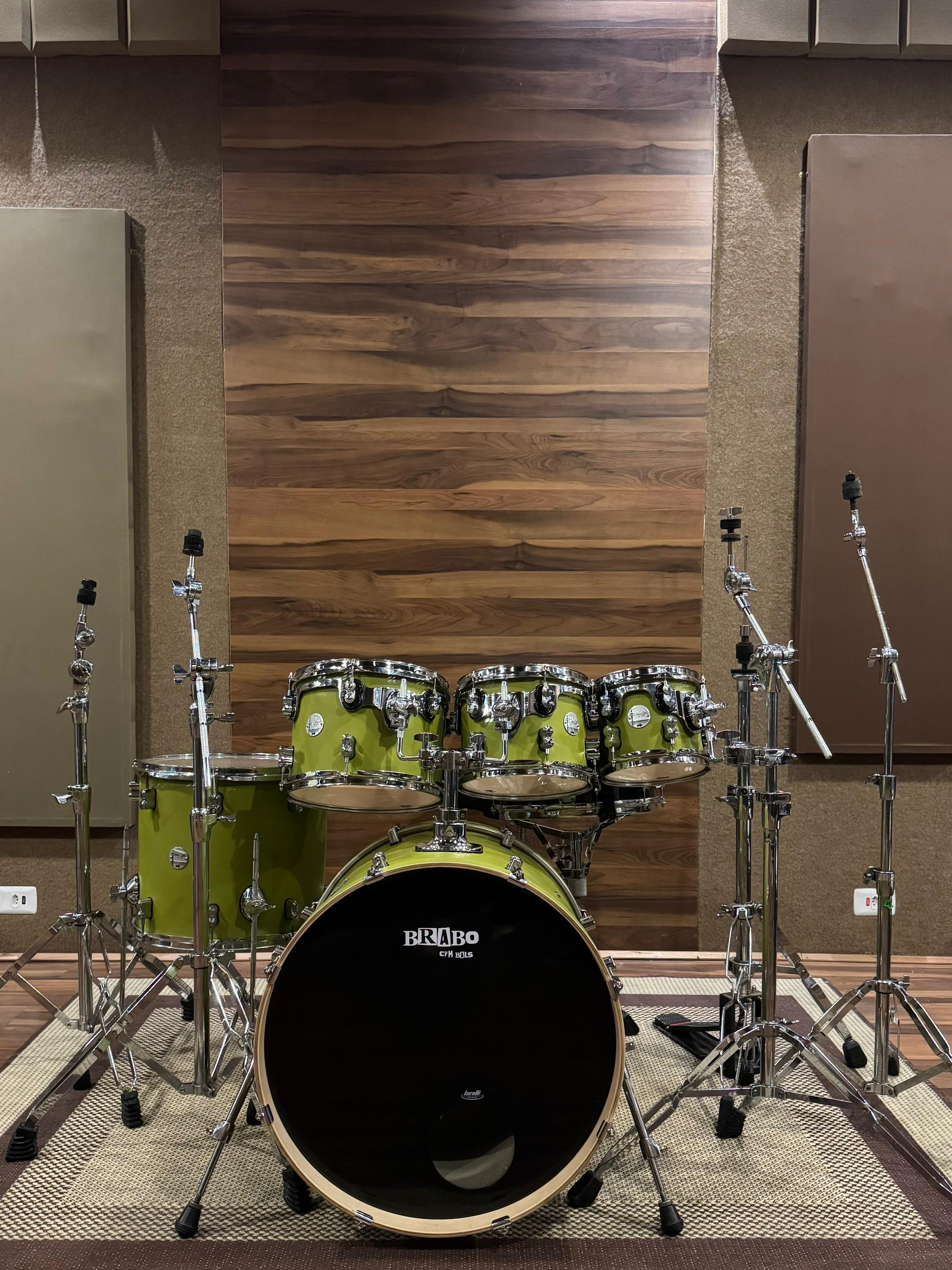 PDP Concept Maple verde-limão de frente